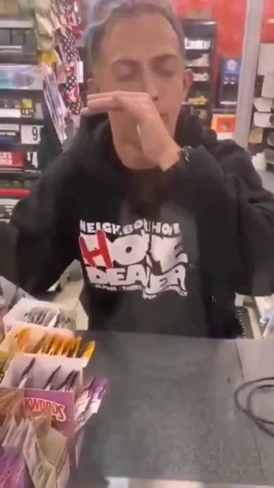 Skooma Addicted Merchant Greets Travelers