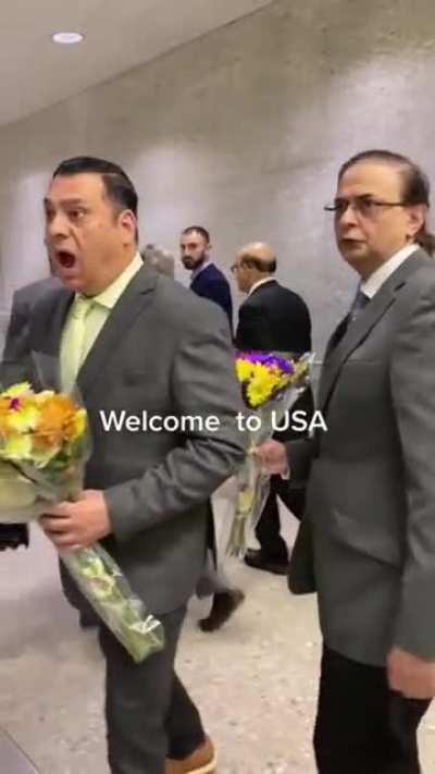 Pakistan's finance minister and his entourage at a US airport