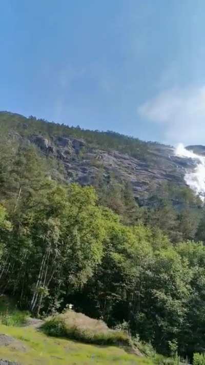 ? Langfossen in Åkrafjorden, Norway. Stupid amounts of water with the melt this time of the year
