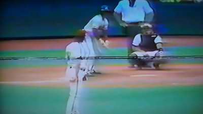 [Highlight] Dale Murphy remembers being "thrown" at by Tom Glavine