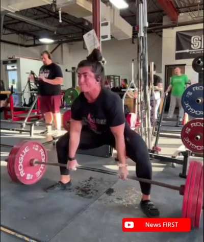 This is not acceptable in a public gym