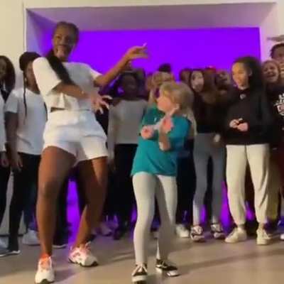Young girl slays afrodance