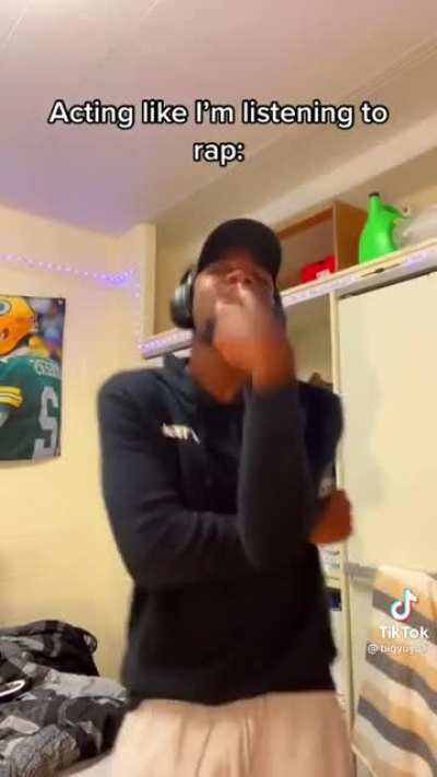 “caught a voive”