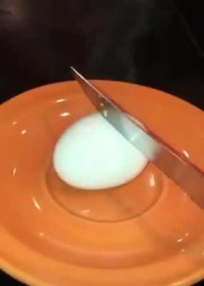 dont microwave a egg