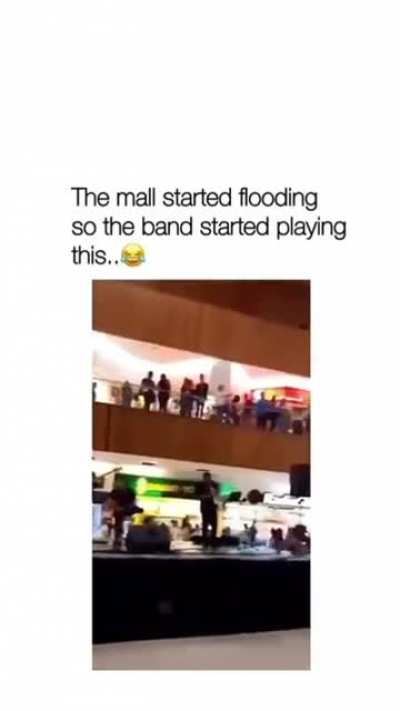 Saxophone guy : the is the moment ?