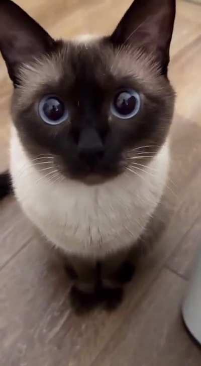 When the eyes are like a separate space