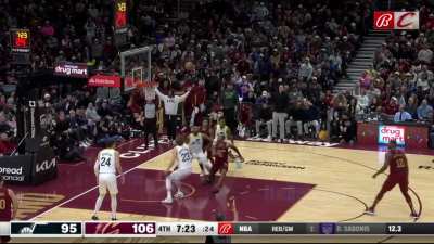 [Highlight] Craig Porter Jr. goes behind the back to Tristan Thompson, who sends a no-look pass to Niang, who misses, but Okoro grabs the ORB and sends it to Sam Merrill, who hits his career high 8th three of the night