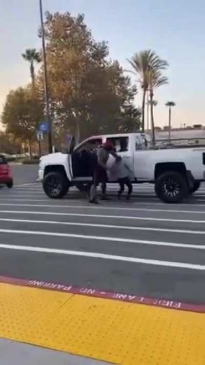 Impatient driver learns a lesson.