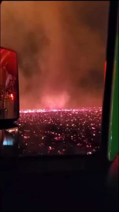 ? Fire tornado in California ?