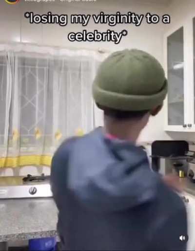 Losing V card to a Celeb