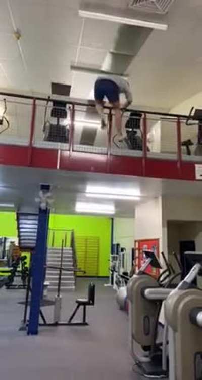 WCGW trying Parcour