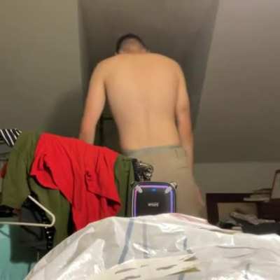 Post in r/dance with "Pro" tag