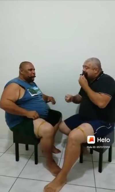 Free classes on how to play the harmonica