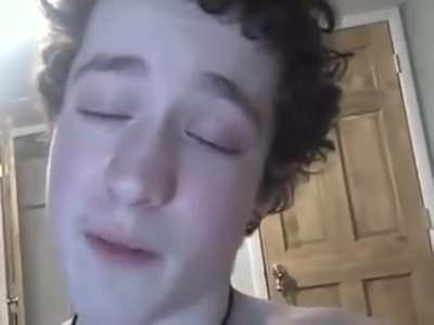 Behold the face of God and return to the holy kingdom of cringe.