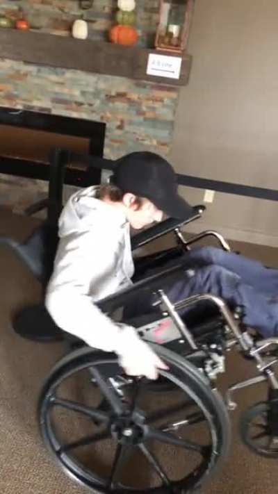 Wheelie chair