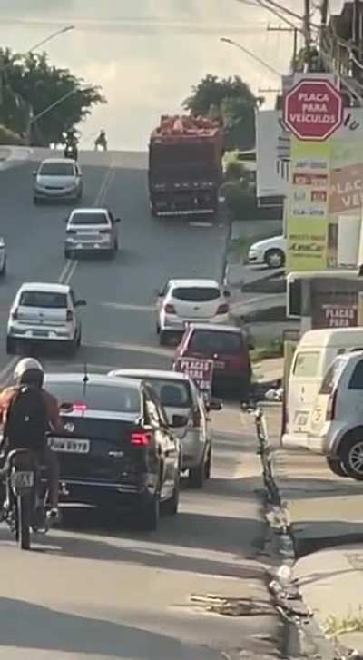 Truck driver misjudged his own weight