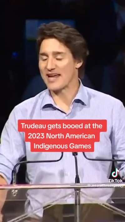 Indigenous people Boo Justin Trudeau