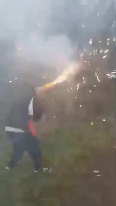 You just wouldn't see a woman doing this...