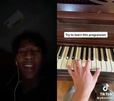 He’s got a nice voice ?