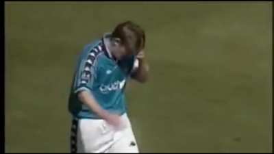 I wanna goal too.......wait.
