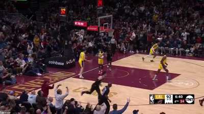 [Highlight] Donovan Mitchell displays the spidey sense with the no look pass off the steal and fast break to Cedi Osman