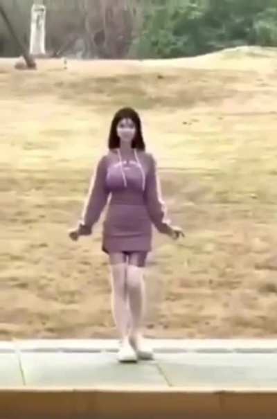 Damn she was robbed