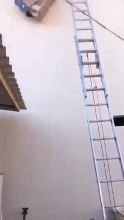 to raise an air conditioner to the ceiling