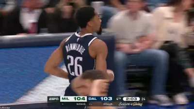 [Highlight] Something in the Dallas water supply as Spencer Dinwiddie rises up and yams it over Brook Lopez