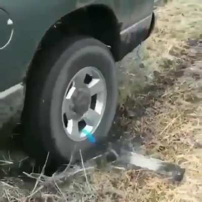 The easiest way to get your car out of the mud ?