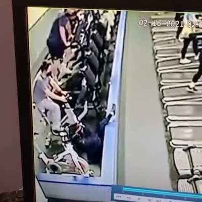To take off your sweater as you're on a treadmill