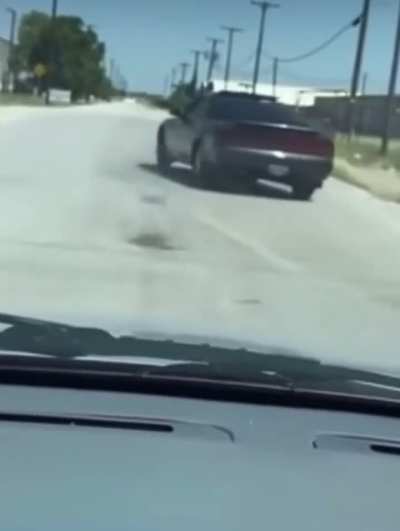 That's some expert driving.