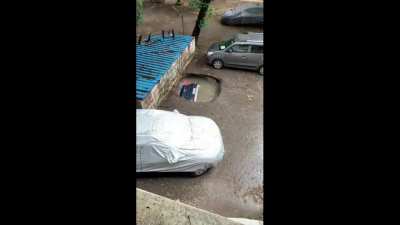?Sinkhole in Mumbai’s Ghatkopar area.