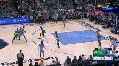 [Highlight] Marcus Smart has 20 cents as he drops back to back sweet dimes to each of the Jays for the Celtics