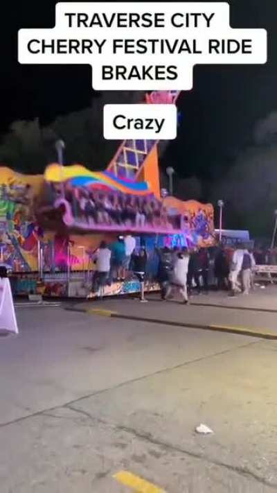 Festival Ride starts tipping over mid ride, bunch of bros to the rescue