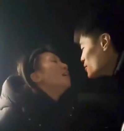 Static kiss?