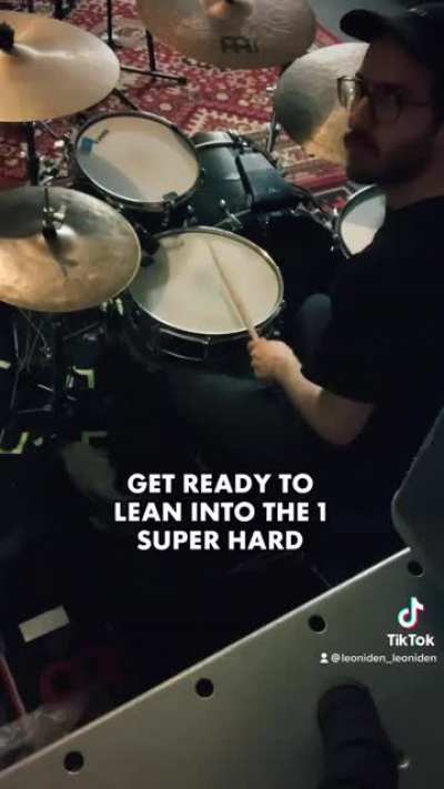 How to „Rage Against The Machine“ in 60 seconds