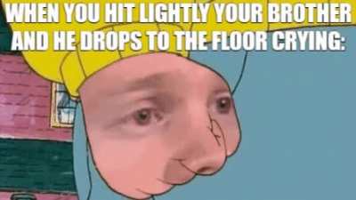 "Mom he hit me !"