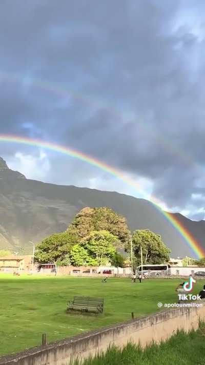 ?Double Rainbow all the way (to Cuzco)