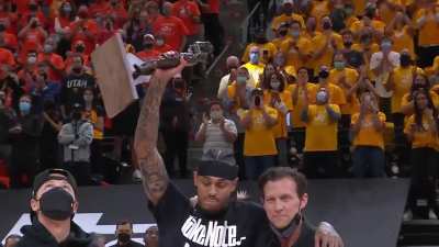 [Highlight] Jordan Clarkson is announced as the 2021 Sixth Man of the Year in Vivint Arena