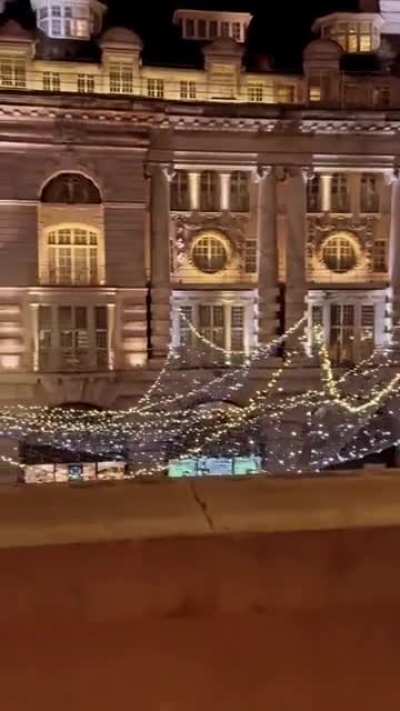 Merry Christmas? London ??