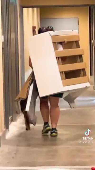 The cardboard Olympic bed weakness! Sleeping with a full bladder?
