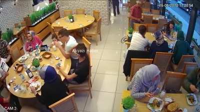 A car hit the restaurant in Turkey
