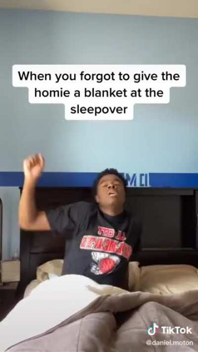 Damn, that couch cushion lookin kinda warm right about now ??