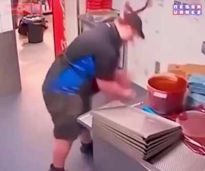 There's a restaurant without ketchup tonight
