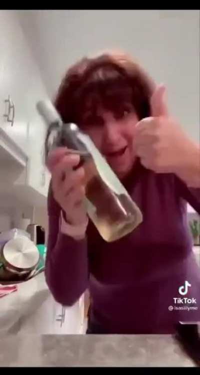 Just wondering if this is your mom ?