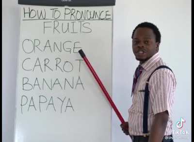 How to pronounce fruits ?