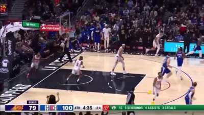 [Highlight] Marcus Morris becomes Kobe for a second