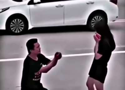 Perfect video for this subreddit.
