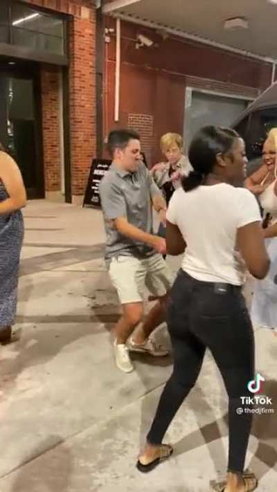 Teach me how to dougie