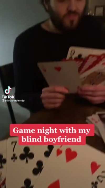 She see all his cards and still ask for 4 ? that’s love